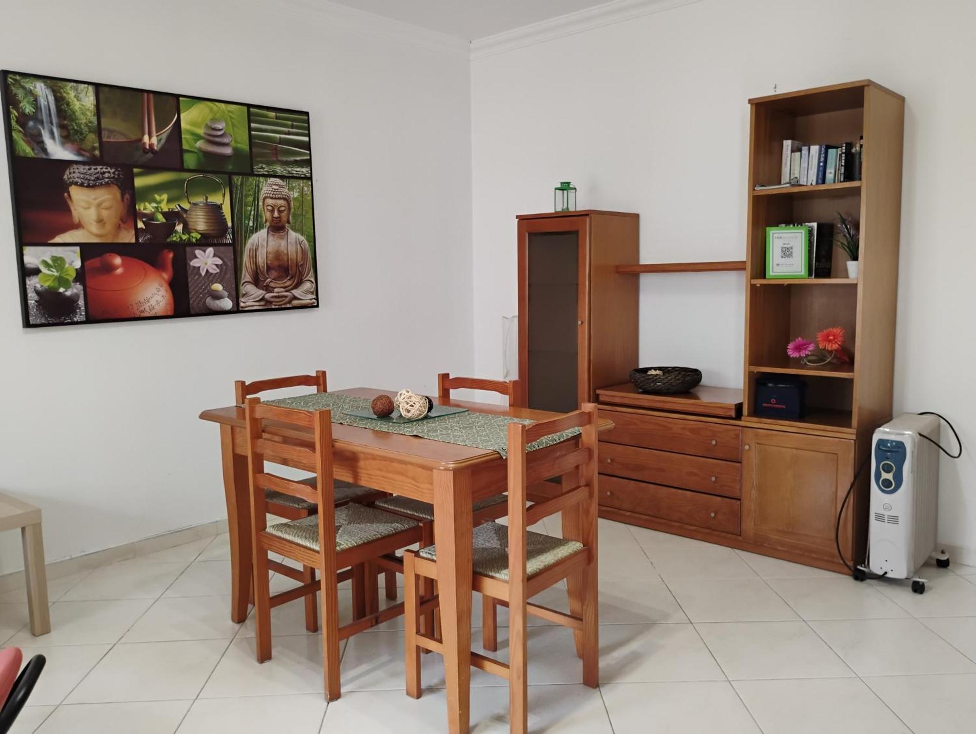 Apartamentos Monica Quarteira Pokoj fotografie