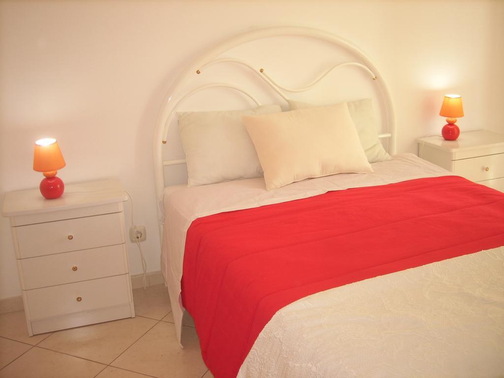 Apartamentos Monica Quarteira Exteriér fotografie