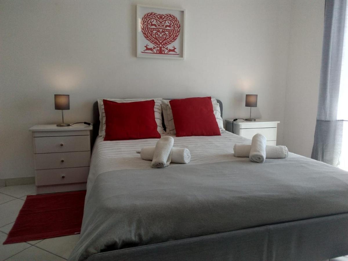 Apartamentos Monica Quarteira Exteriér fotografie