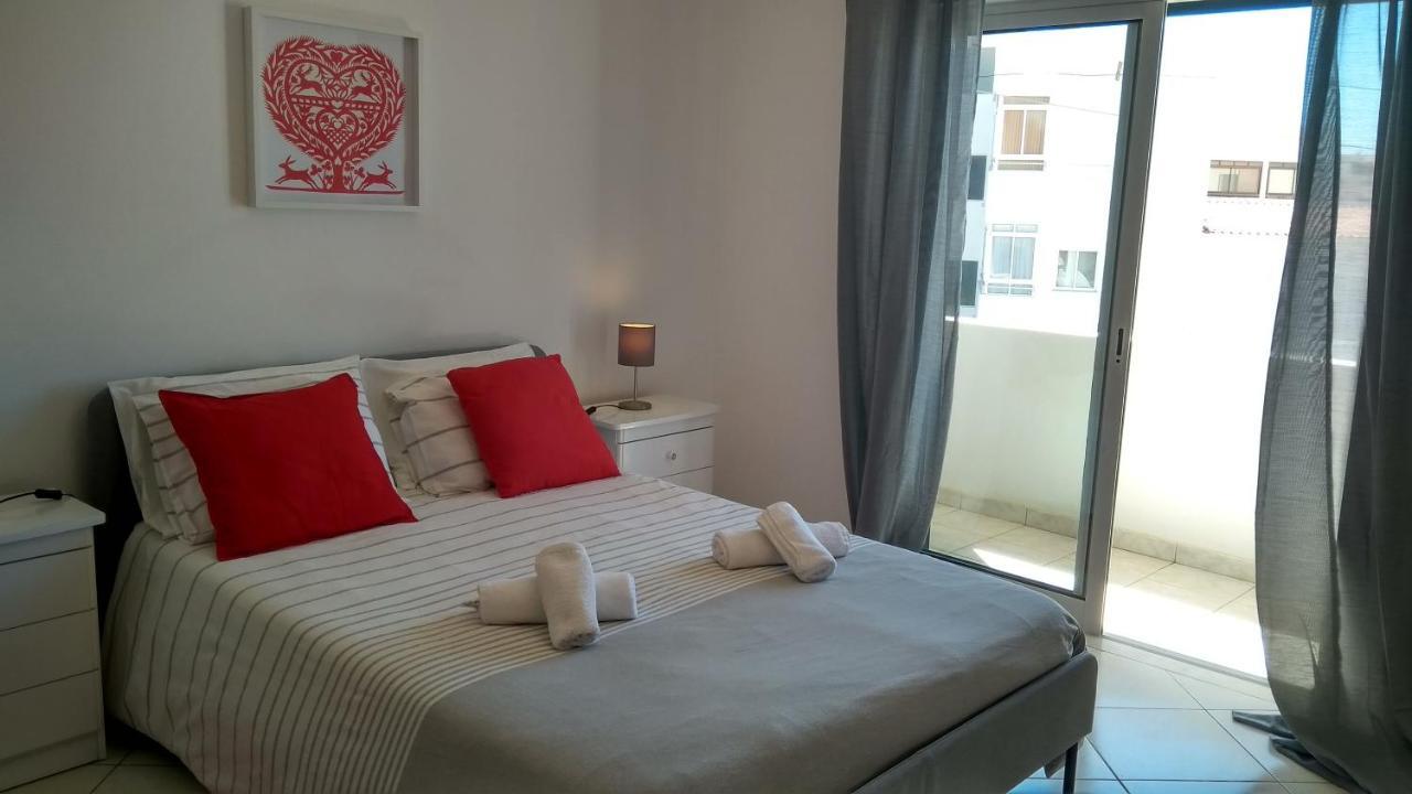 Apartamentos Monica Quarteira Exteriér fotografie